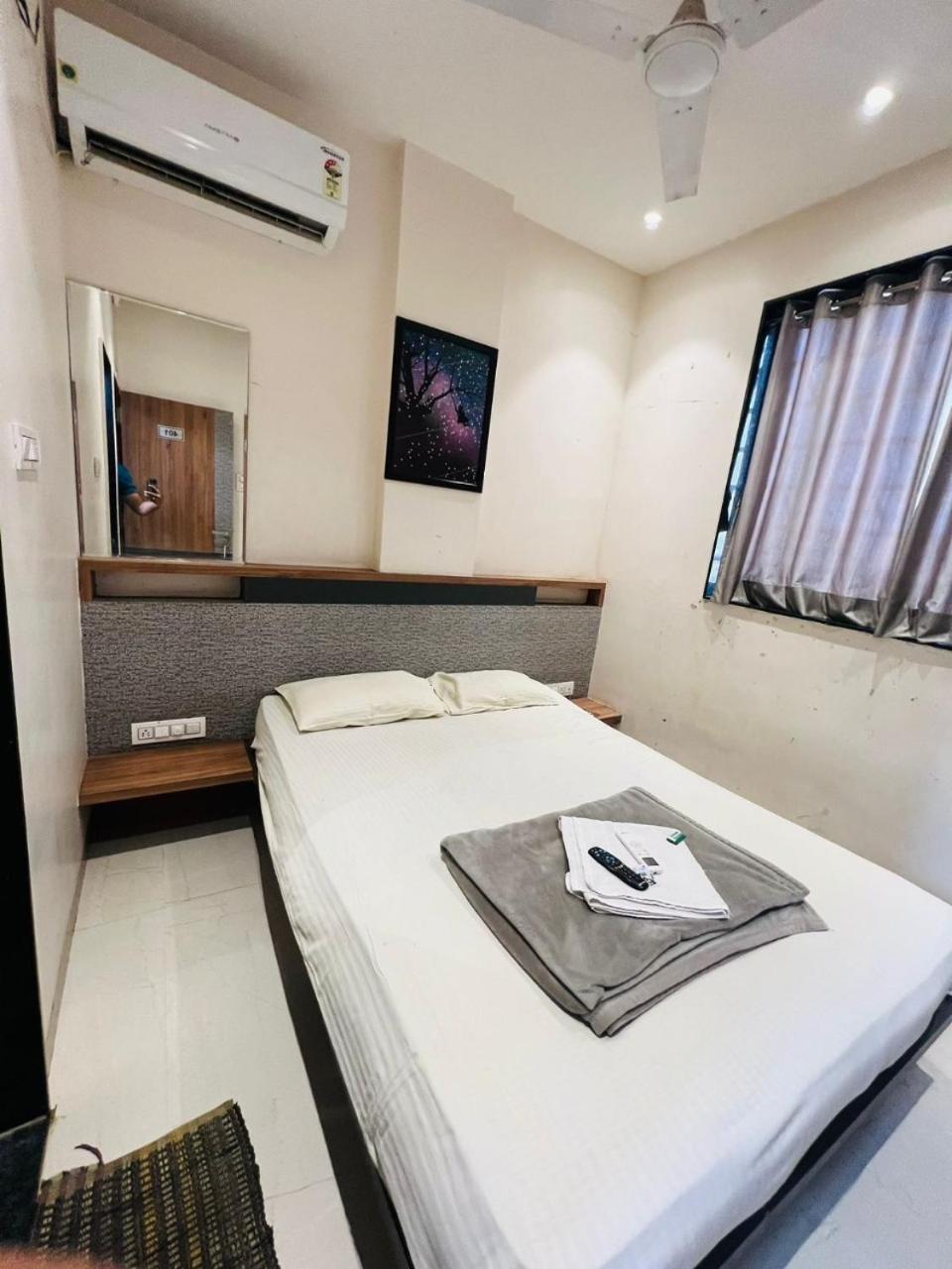 Hotel Pragati Inn Ahmednagar Dış mekan fotoğraf