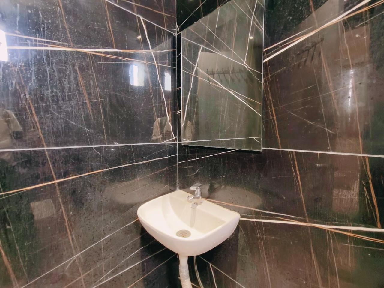 Hotel Pragati Inn Ahmednagar Dış mekan fotoğraf